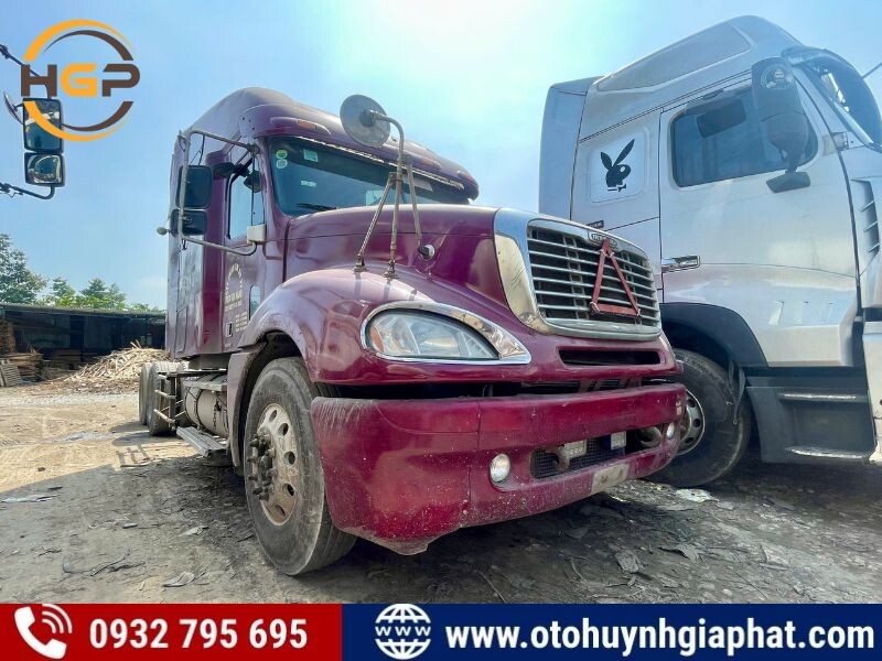 Xđk Mỹ Freightliner 2005 cũ siêu đẹp