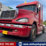 Xe đầu kéo Mỹ Freightliner 2006 cũ