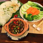 cơm cháy kho quẹt